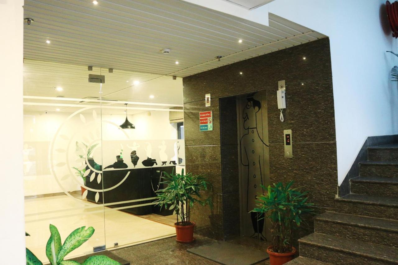 Sm Hives Hotel Bhubaneswar Exterior photo