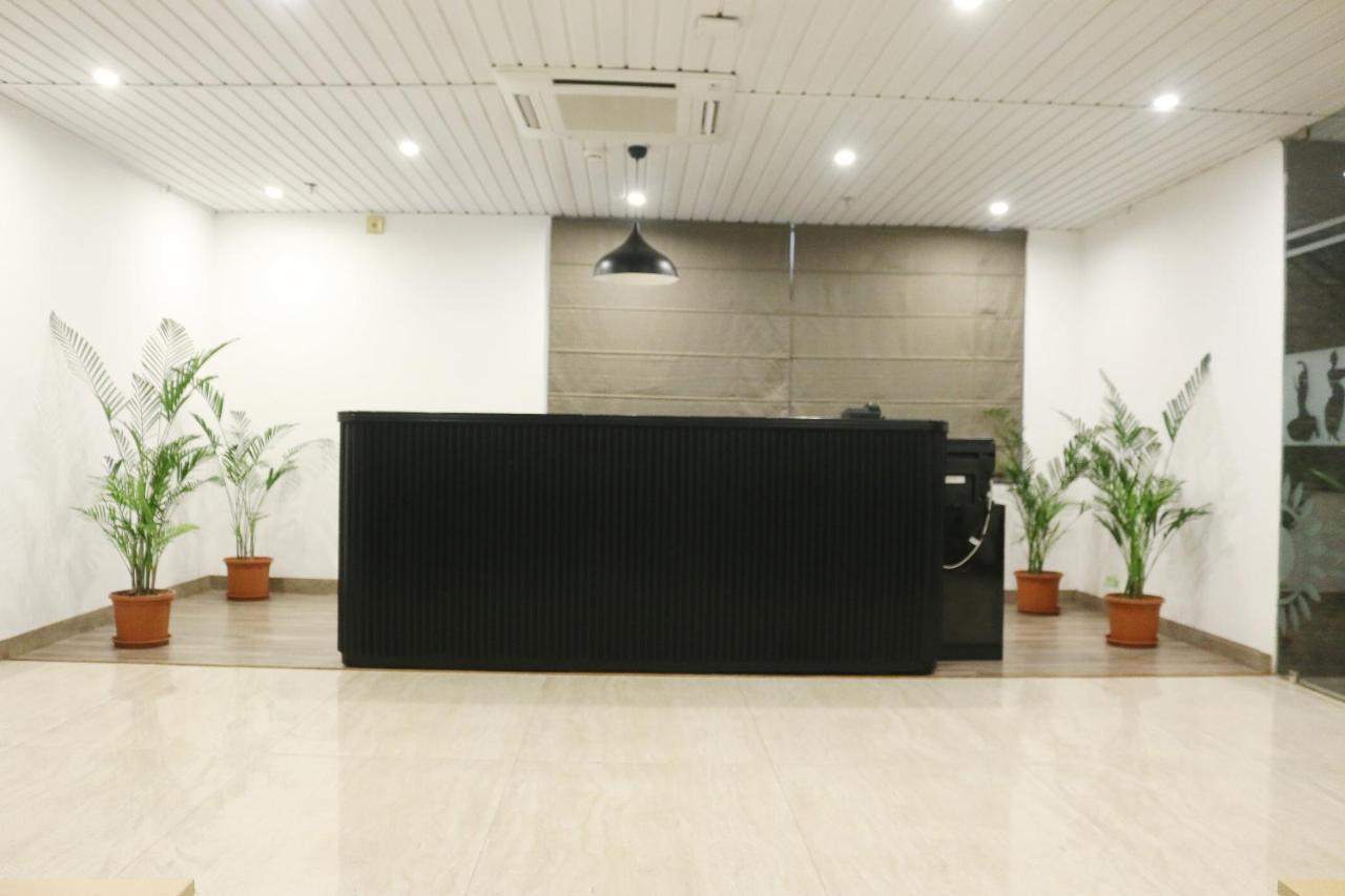Sm Hives Hotel Bhubaneswar Exterior photo