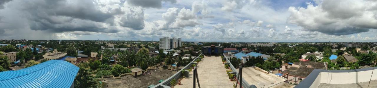 Sm Hives Hotel Bhubaneswar Exterior photo